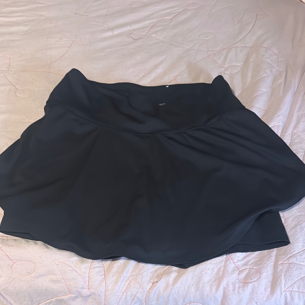 Black Mini Skater Skirt with Asymmetrical Style for Casual Occasions